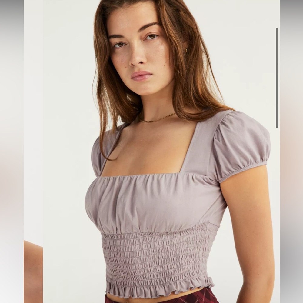 GREEN Aritzia Sunday Best Luma T-Shirt